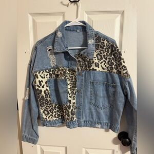 Cropped cheetah jean jacket